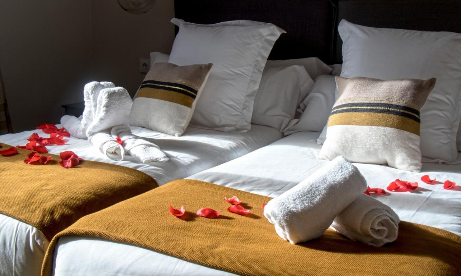 Hotel Tierras De Себрерос Екстериор снимка