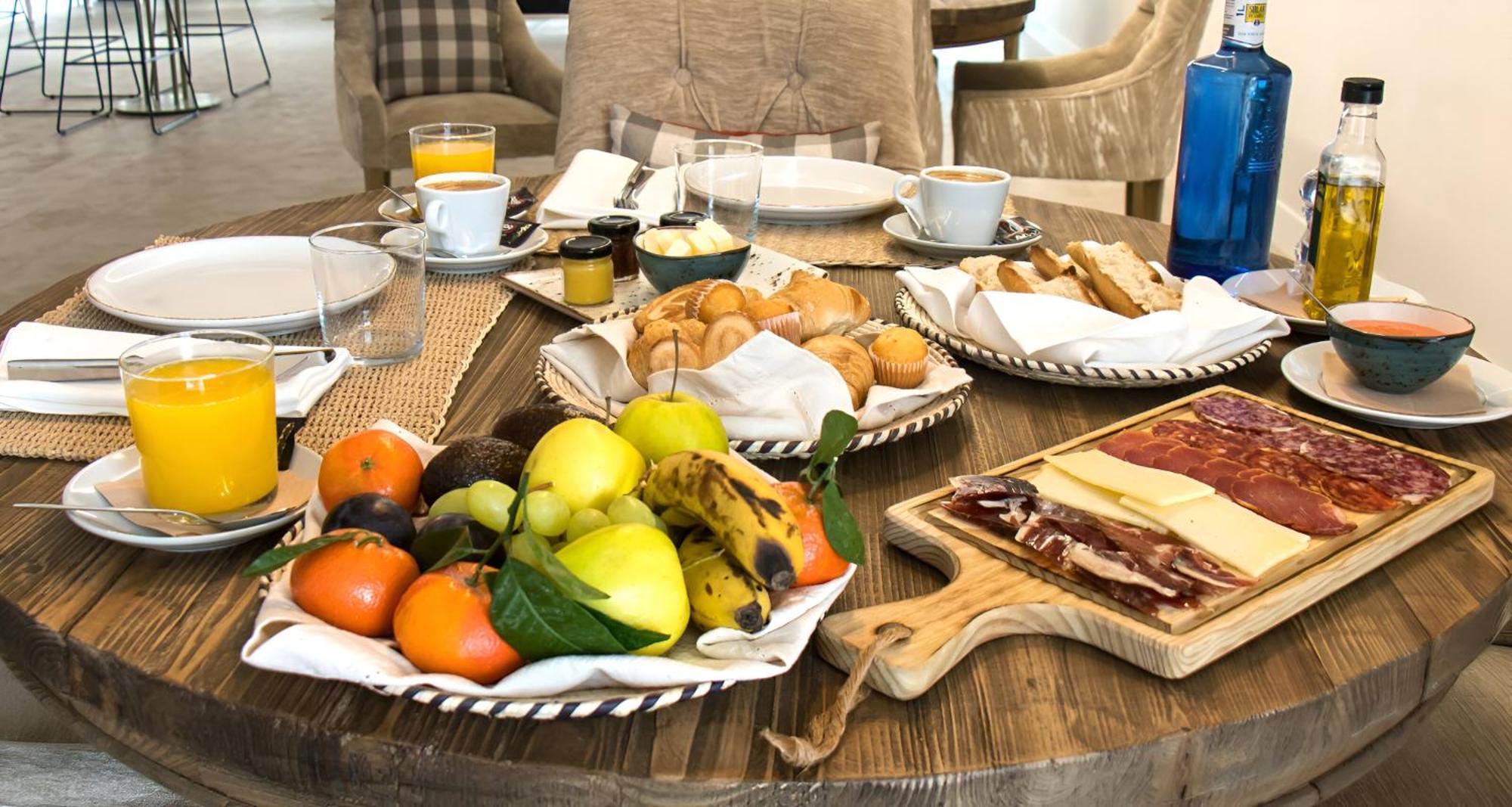 Hotel Tierras De Себрерос Екстериор снимка